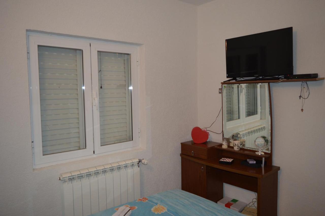 Vujas Village Pleasure Kotor Exteriér fotografie